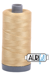 Aurifil Mako 28wt Cotton 750 m 820 yd. spool - 2915 Very Light Brass